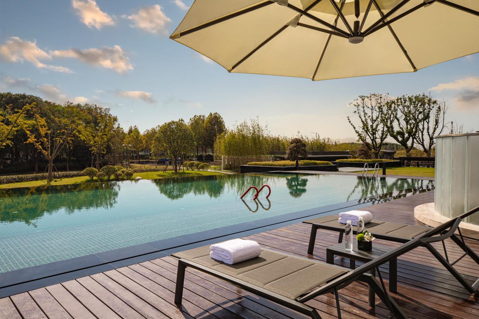 Hotel Indigo Suzhou Yangcheng Lake By Ihg ภายนอก รูปภาพ